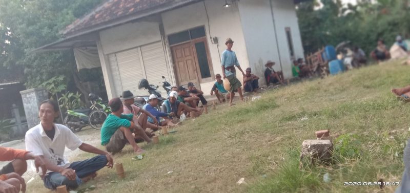 Tradisi Minum Tuak di Kota Tuban