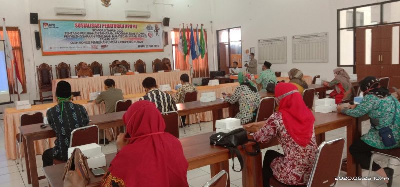 KPU Tuban Sosialisasi perubahan jadwal tahapan Pilkada di tengah pandemi