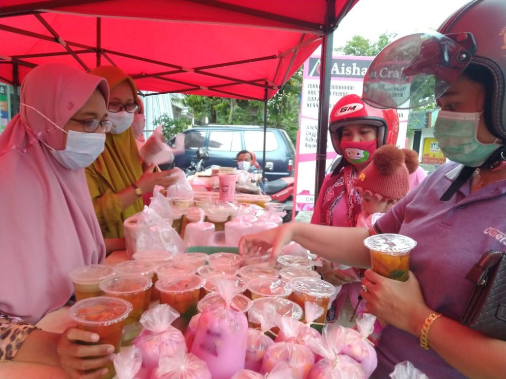 Selama bulan Ramadhan, CEC Gelar Bazar di Jl MH Thamrin Bojonegoro 1 Selama bulan Ramadhan, CEC Gelar Bazar di Jl MH Thamrin Bojonegoro