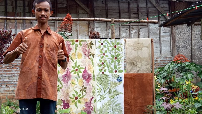 Motof Unik Batik Ecoprint Ketileng Memiliki Nilai Seni dan Harga Jual Tinggi 1 IMG-20211113-WA0017