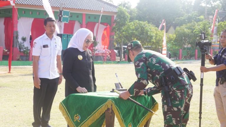 Program TMMD 2023 di Bojonegoro Resmi Dibuka, Bupati Anna: Sinergi Lintas Sektoral Bangun Desa 4 Program TMMD 2023 di Bojonegoro Resmi Dibuka, Bupati Anna: Sinergi Lintas Sektoral Bangun Desa