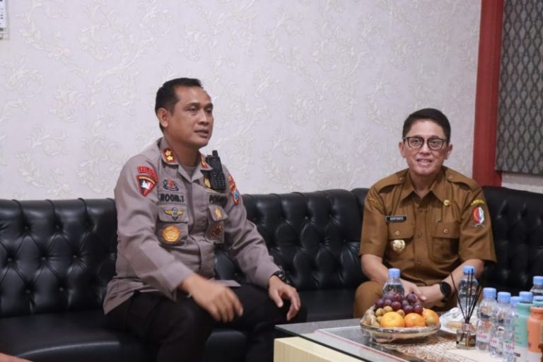 Kapolres Bersama Pj. Bupati Bojonegoro Komitmen Bersama-sama Jaga Kondusifitas Kamtibmas 10 Kapolres Bersama Pj. Bupati Bojonegoro Komitmen Bersama-sama Jaga Kondusifitas Kamtibmas