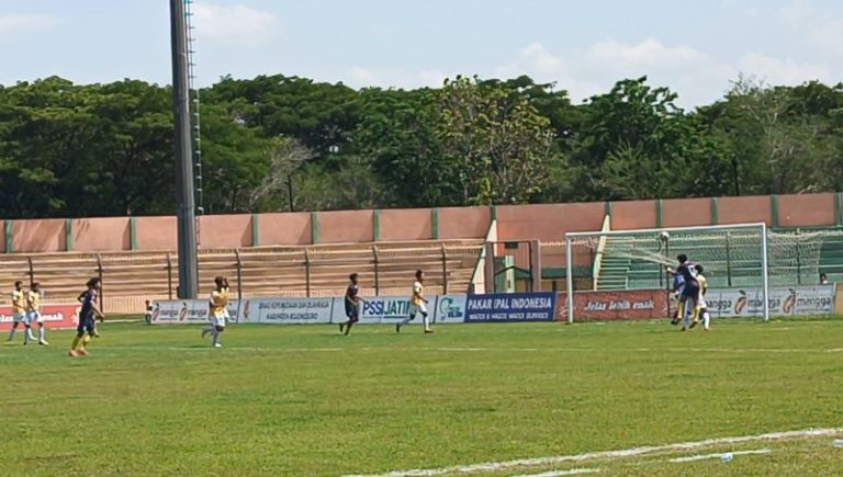 Gol Bunuh Diri M Nazar, Babak Pertama Persatu Tuban Tertinggal 0-1 dari Inter Pemuda Kediri