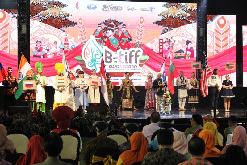 Pj Bupati Bojonegoro Berharap B-TIFF Jadi Berkah UMKM 1 1000152441