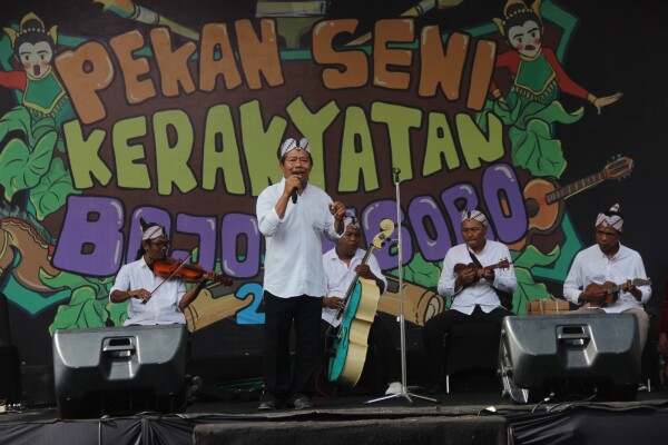Lomba Lukis dan Alunan Keroncong Warnai Hari Ke 3 PSKB 41 Q6jHF4sm3qwKM78Q