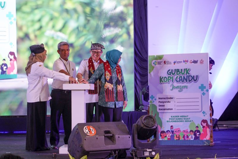 Pj Ketua Pj PKK dampingi Pj. Bupati Bojonegoro Launching Aplikasi Gubuk Kopi Candu Jonegoro 45 IMG 20241211 WA0029