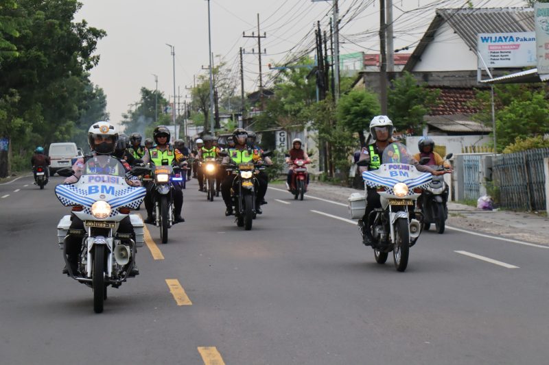 Polres Bojonegoro Gelar Patroli "Birukan Bojonegoro" Demi Keamanan Selama Ramadan 1 IMG-20250307-WA0036