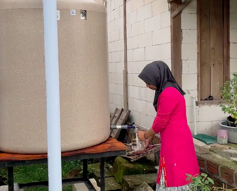 Ketahanan Air Berkelanjutan, Pemkab Bojonegoro Bangun Instalasi Pemanen Air Hujan (IPAH) di Berbagai Lokasi 45 whatsapp image 2025 03 13 at 122237 1