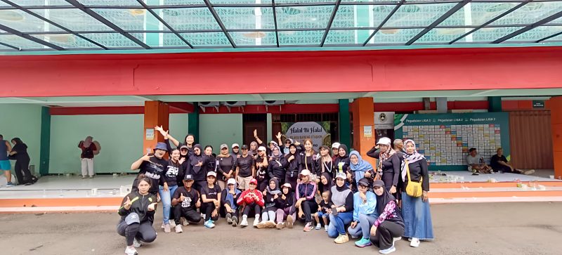 Komunitas MBS Gelar Halal Bihalal dan Salurkan Bantuan untuk Petugas Kebersihan dan Keamanan Stadion 43 IMG 20250416 WA0035