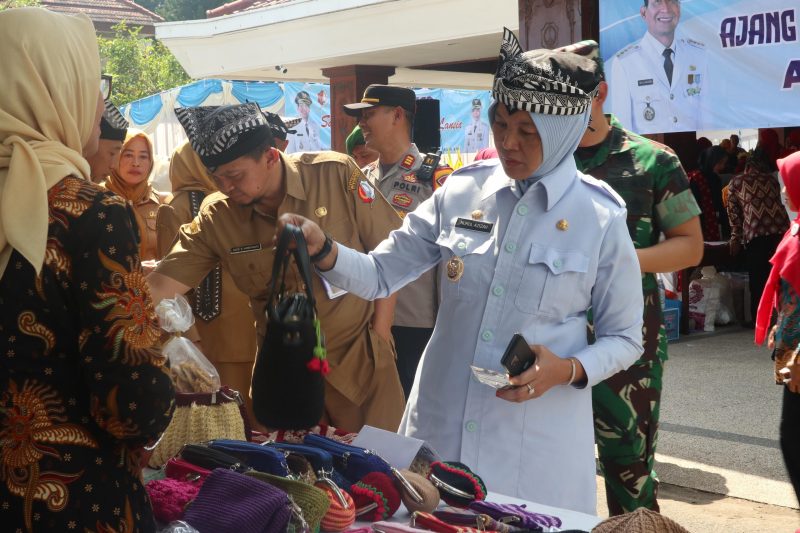 Peringatan Hari Lanjut Usia Nasional 2025 Digelar di Bojonegoro 43 1000047971