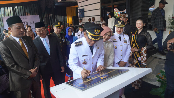 Museum Rajekwesi Bojonegoro Sebagai Pusat Pelestarian Warisan Budaya Resmi Dibuka untuk Umum 41 I3q3htA8NUVYfphK