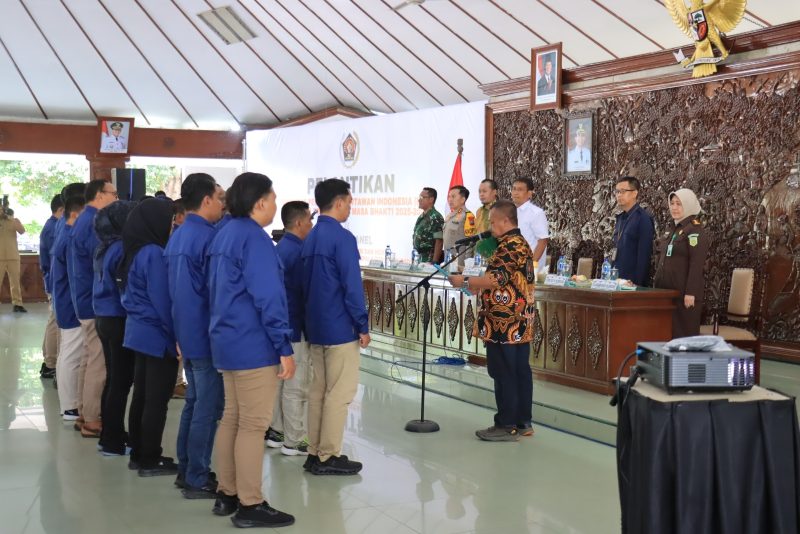 Kapolres Bojonegoro Hadiri Pelantikan Pengurus PWI Masa Bakti 2025–2028 41 IMG 20251224 WA0006