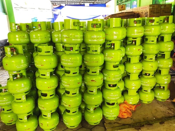 LPG 3 Kg Langka, Pemkab Bojonegoro Gerak Cepat Bersurat ke Pertamina untuk Tambahan Kuota 1 LWMxKvK4w1MNiI5O
