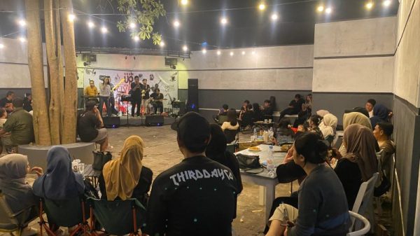 Next.. Grand Opening Hadirkan Artis Ibu Kota, Grow Up Coffee And Eatery Hadir Manjakan Gen Z 27 IMG 20260318 WA0055