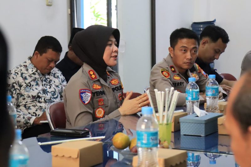 Silaturahmi Kapolres Wanita Pertama di Bojonegoro ke Pimpinan Muhammadiyah Bangun Kolaborasi Jaga Kondusivitas 41 IMG 20260805 WA0004