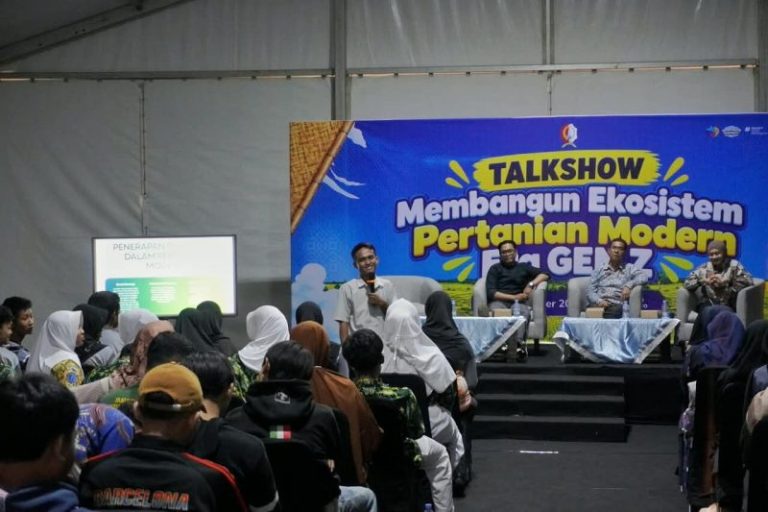 Melalui Teknologi Kreatifitas Digital, Generasi Muda Bojonegoro Didorong Bangun Karier di Bidang Pertanian 2 Melalui Teknologi Kreatifitas Digital, Generasi Muda Bojonegoro Didorong Bangun Karier di Bidang Pertanian